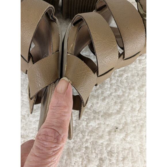 Franco Sarto Maisy Women’s Brown Leather Strap Heel Shoes Pumps Size 9.5 M -W04 - Picture 10 of 10